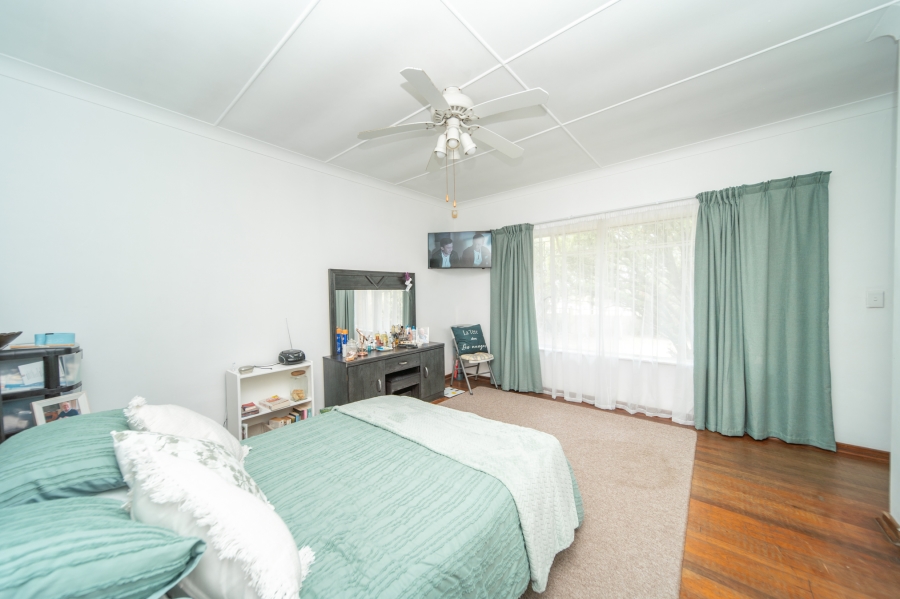 4 Bedroom Property for Sale in Sunnyridge Eastern Cape